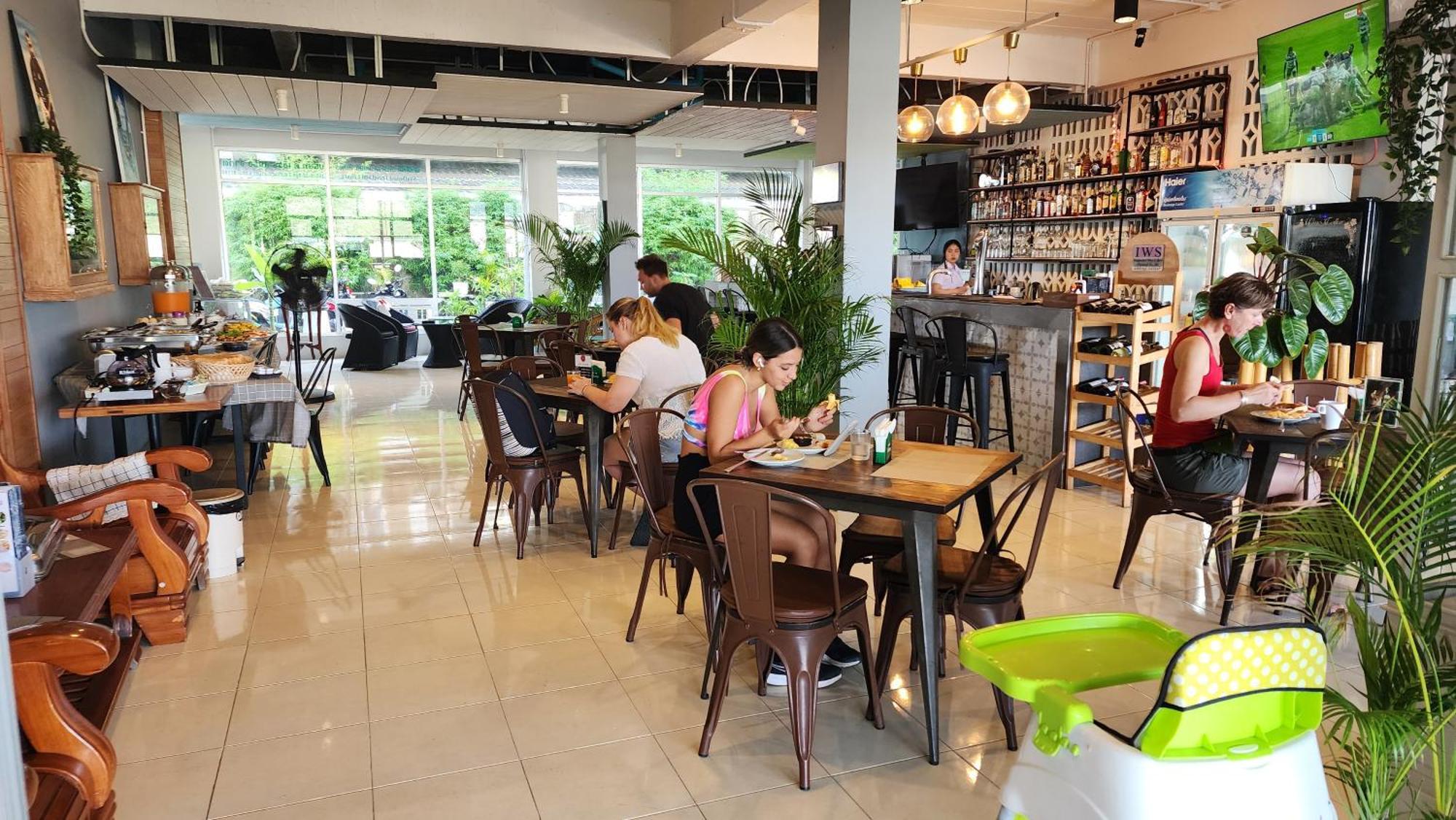 Irest Ao Nang Vandrarhem Exteriör bild