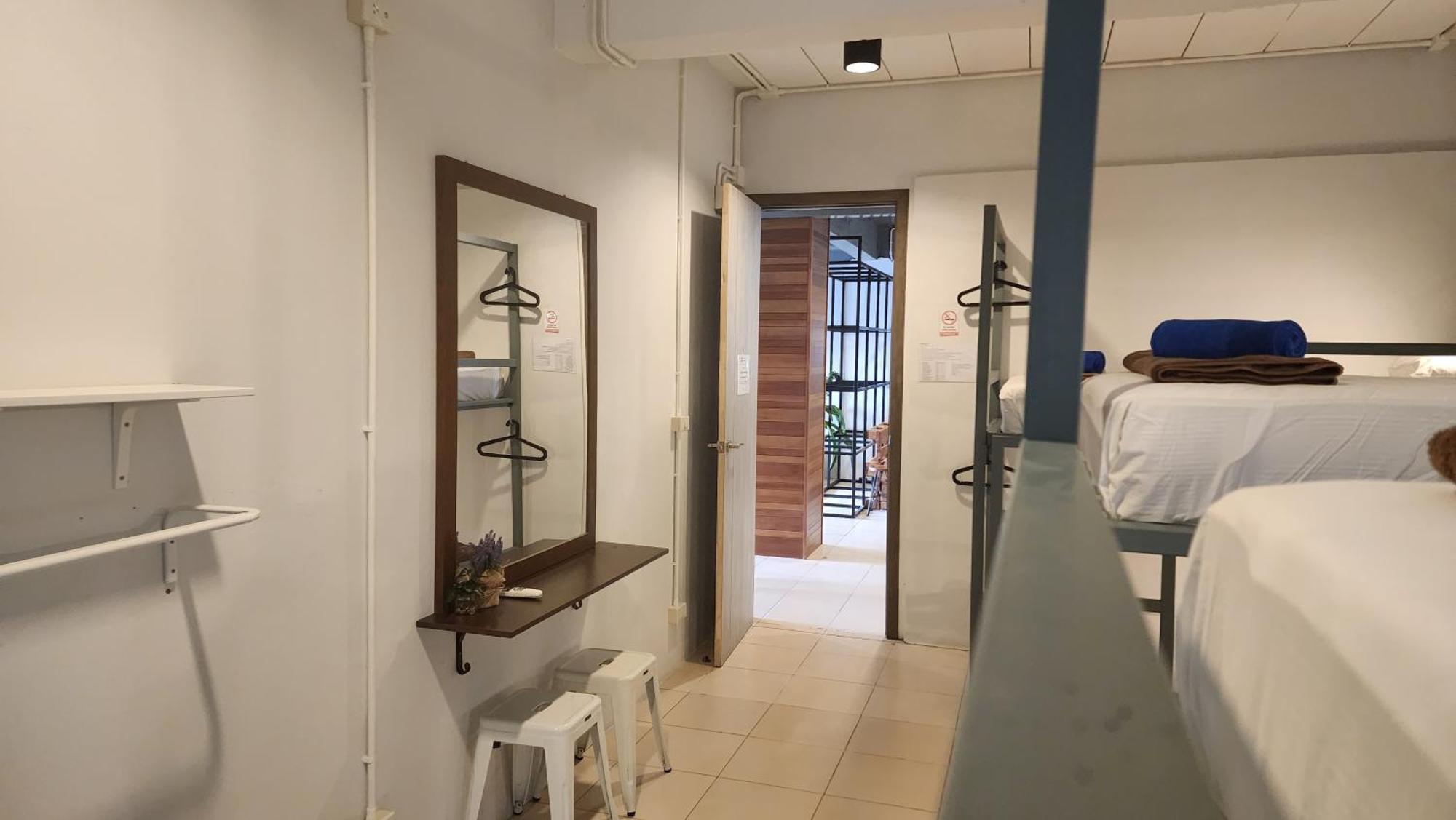 Irest Ao Nang Vandrarhem Exteriör bild