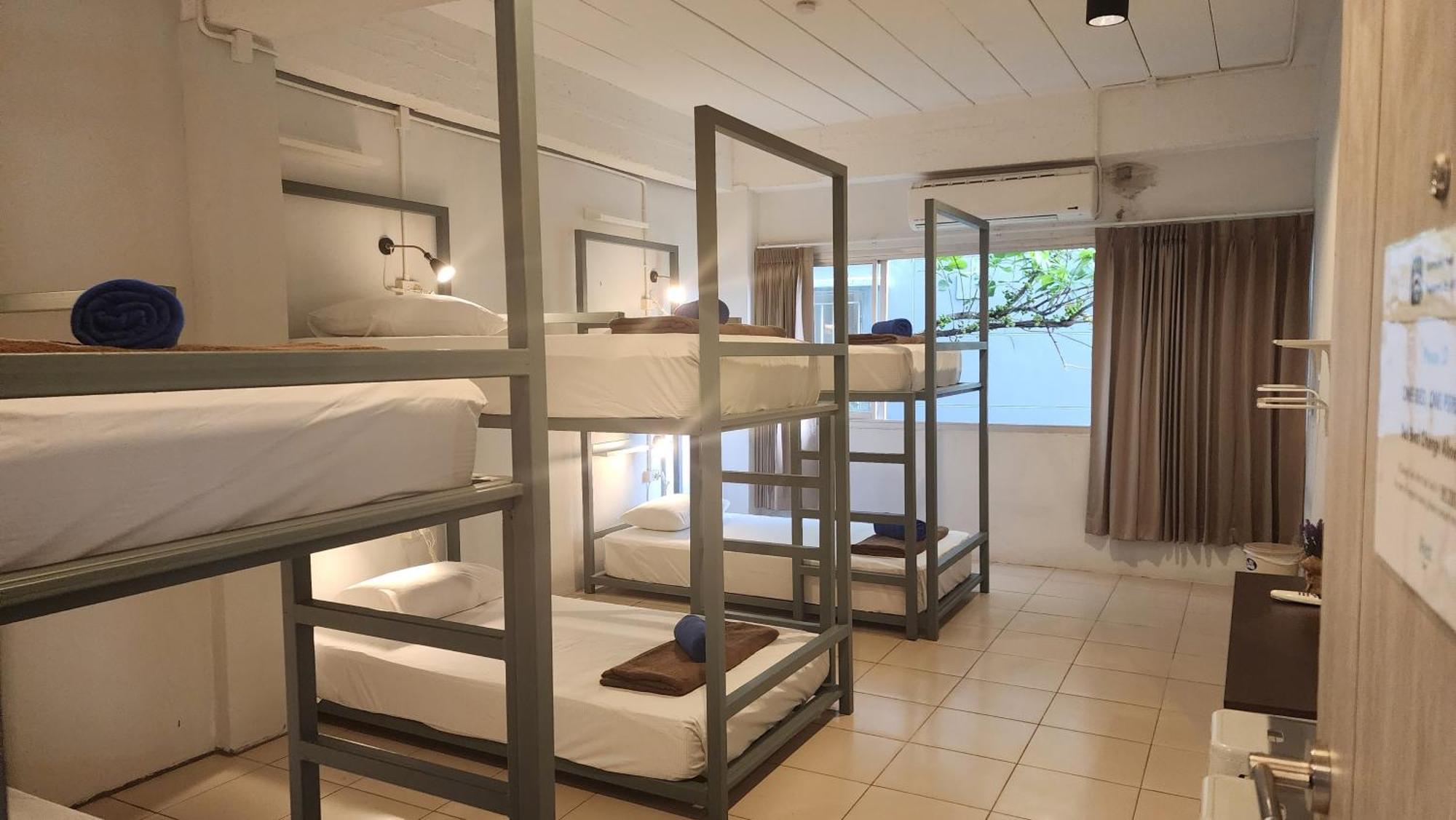 Irest Ao Nang Vandrarhem Exteriör bild
